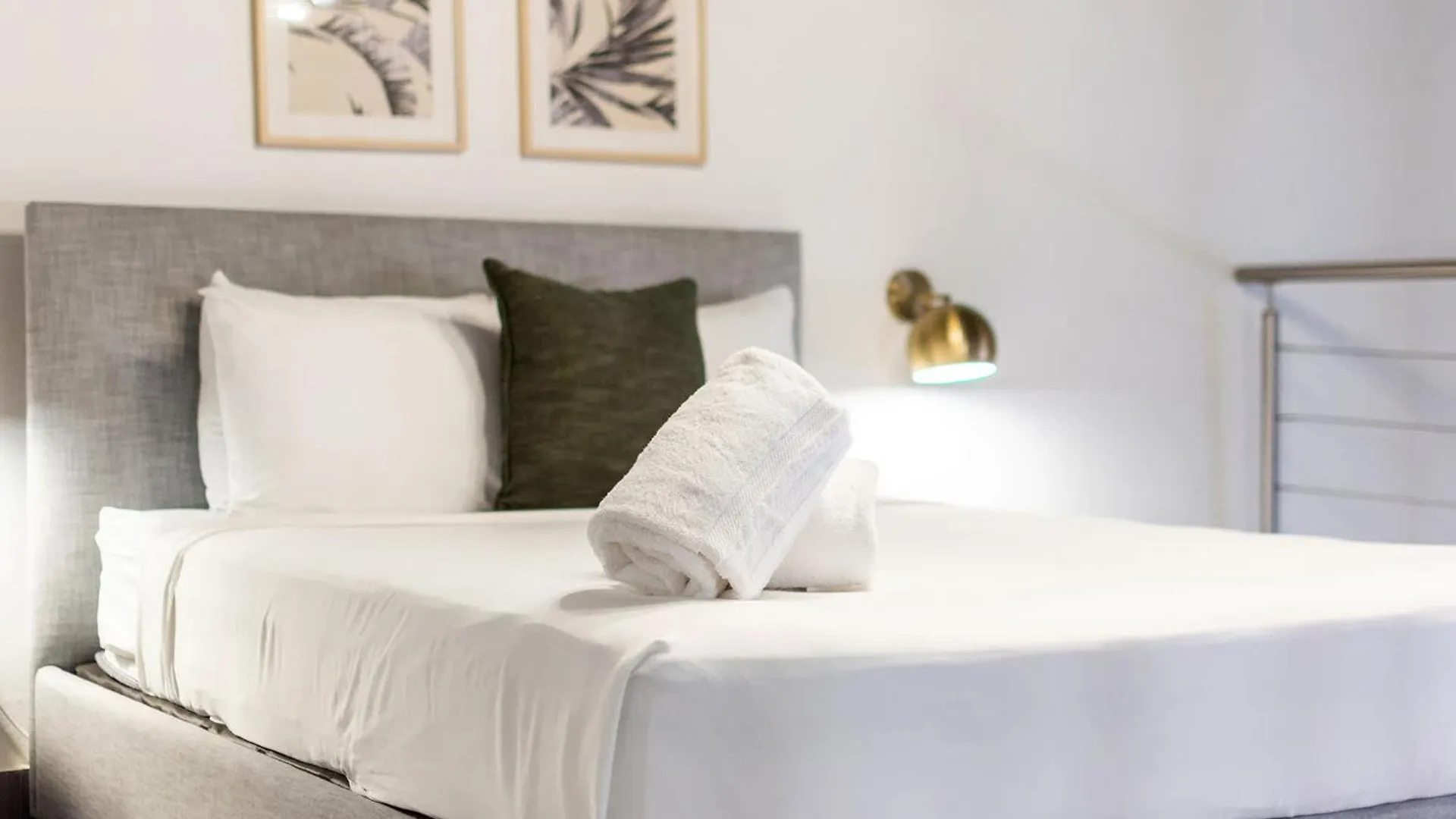 Casa Las Ruinas By Stay With Bear San Juan Apartment